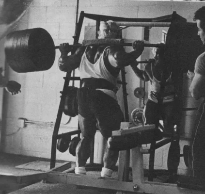 Tom+Platz+squat.webp