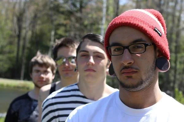 elebam.webp elebam.webp