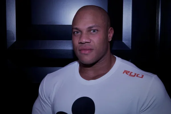 Phil+Heath+new+pic+2012+02.webp Phil+Heath+new+pic+2012+02.webp