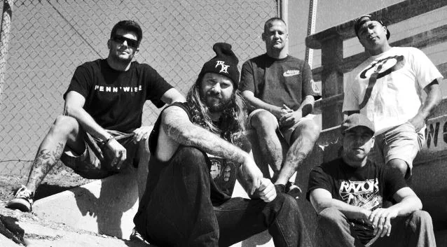 terrorlivecdband_638.webp terrorlivecdband_638.webp