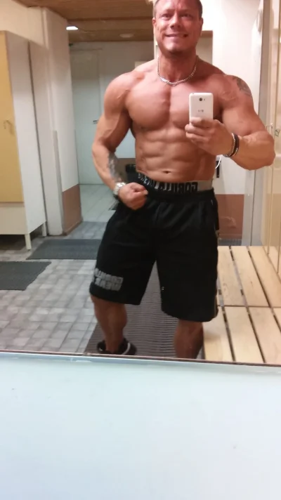 2015-10-04 20.53.10.webp 2015-10-04 20.53.10.webp