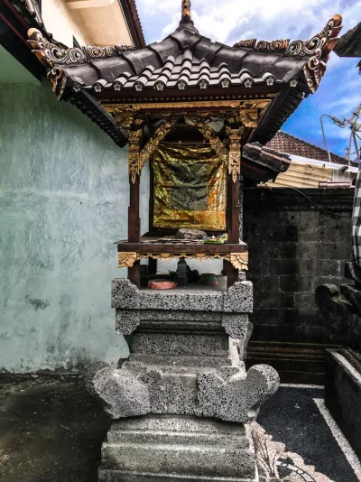 IMG_0425-2.webp IMG_0425-2.webp