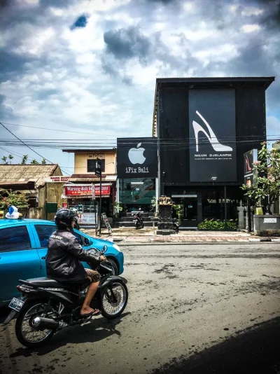 IMG_0450-2.webp IMG_0450-2.webp